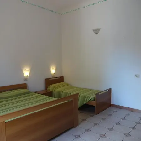 Silviaggi شقة